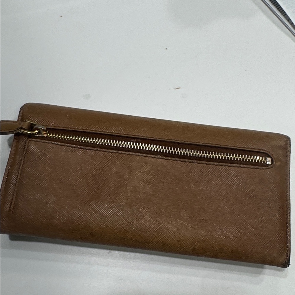 Prada Tan Leather wallet - Picture 7 of 11